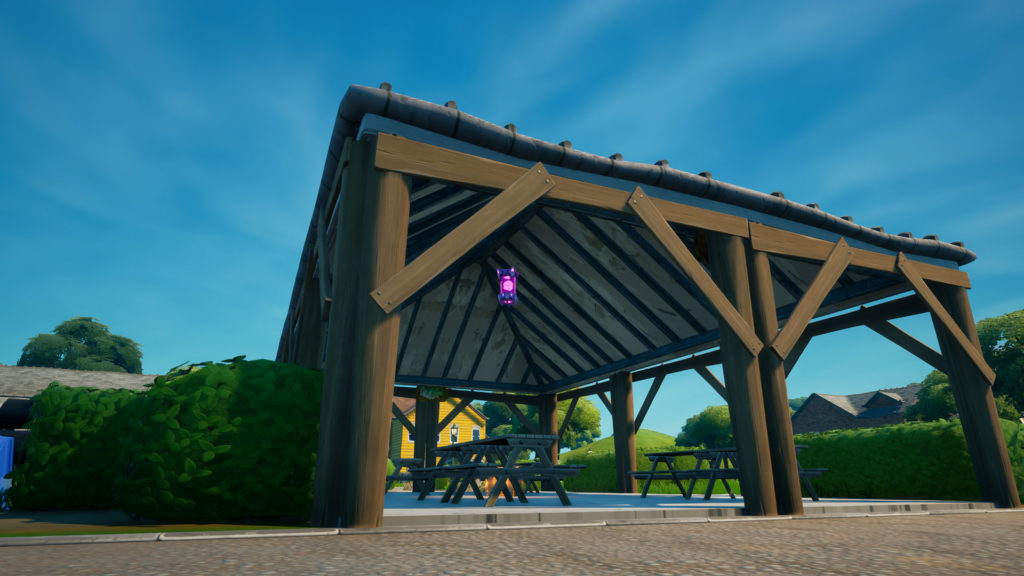 Emplacements des artefacts extraterrestres Fortnite pour la semaine 5 - Pleasant Park