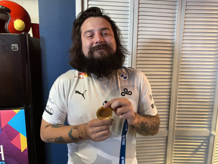 Mang0 devient le plus vieux joueur de mêlée à remporter un Major, le jeu qui refuse de mourir
