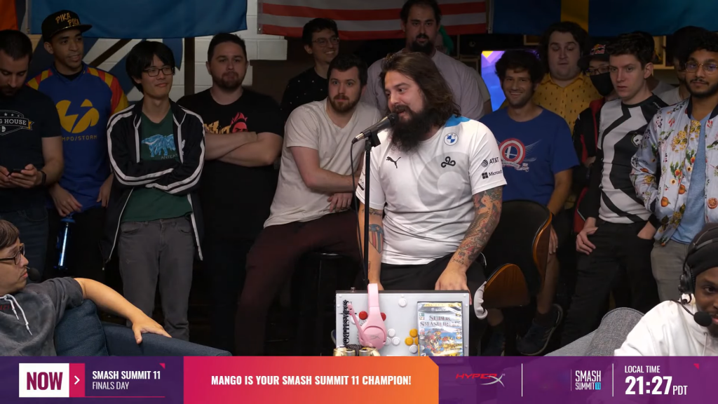 mang0 remporte le sommet 11